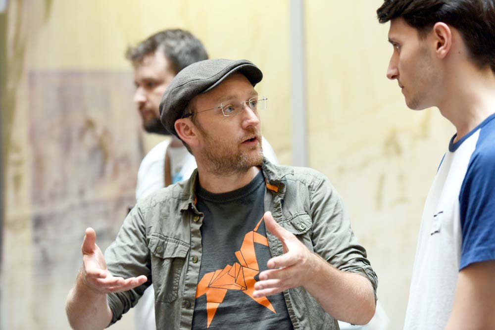  Roman Santiago working the floor .. 