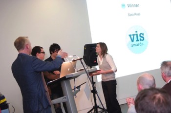  Presenting the Vis Awards to its recipients 